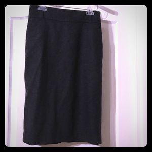 Banana Republic wool pencil skirt, Sz 4